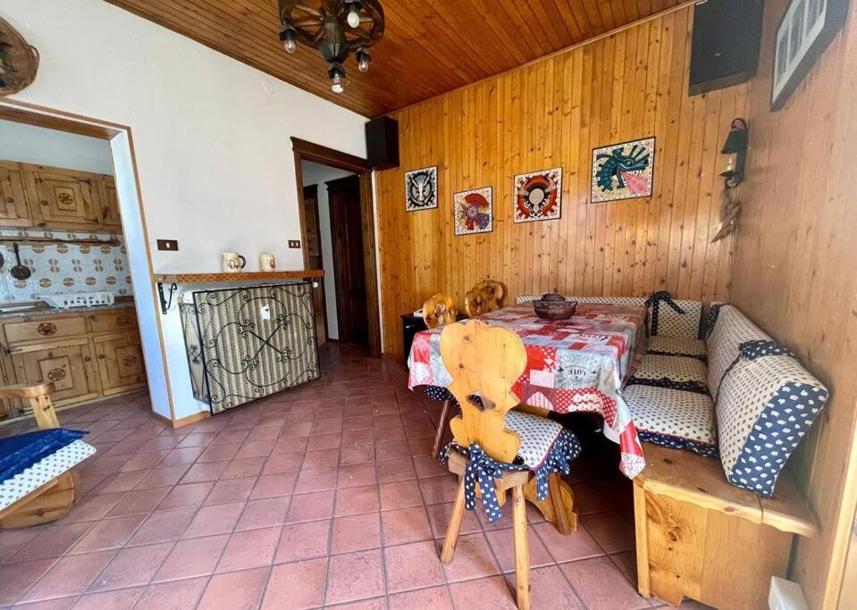 Rustic House Aosta Διαμέρισμα Εξωτερικό φωτογραφία